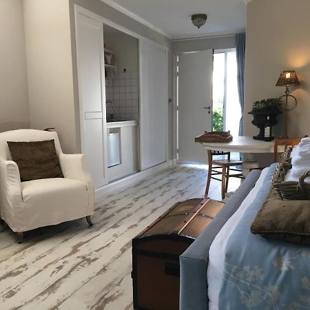 De Vijverkamer-----Prive Diner Op De Kamer Mogelijk!! Hoogeveen Exteriér fotografie