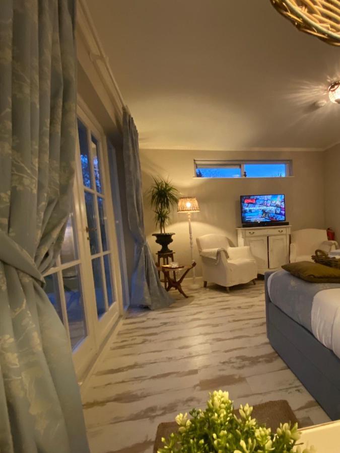 De Vijverkamer-----Prive Diner Op De Kamer Mogelijk!! Hoogeveen Exteriér fotografie