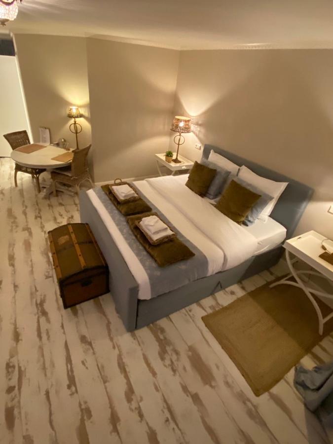 De Vijverkamer-----Prive Diner Op De Kamer Mogelijk!! Hoogeveen Exteriér fotografie